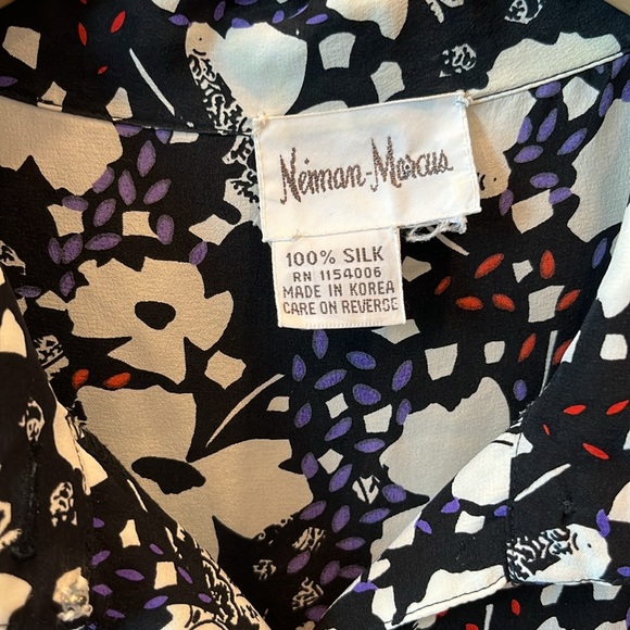 Neiman Marcus Silk Vintage Floral Button Down Spring Maxi Dress - Picture 2 of 8